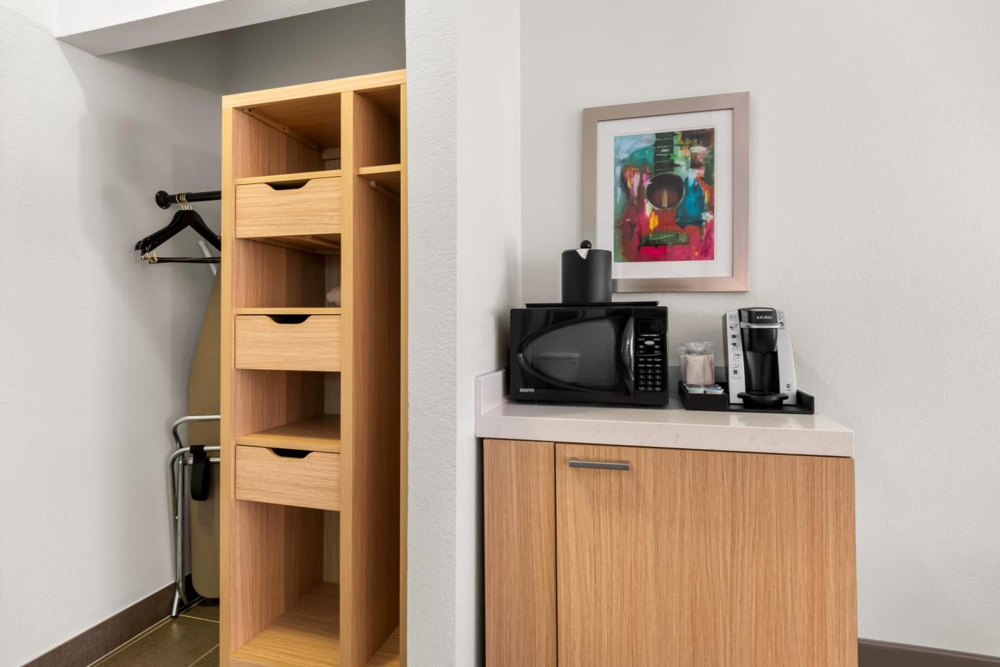 Hilton Garden Inn Амарилло Экстерьер фото