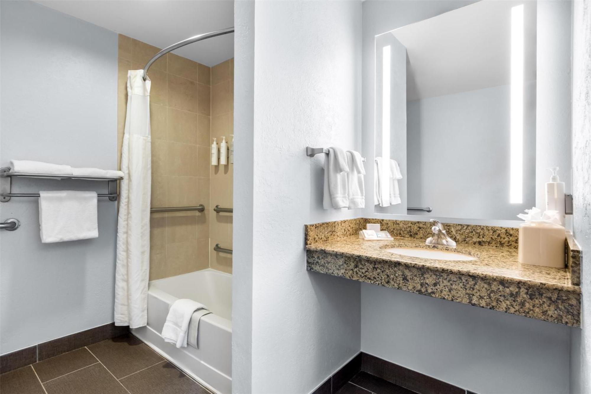 Hilton Garden Inn Амарилло Экстерьер фото
